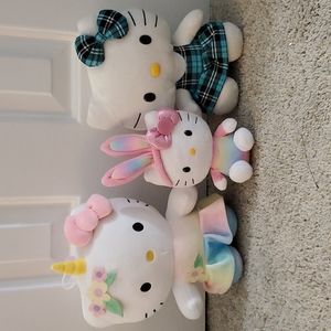 Hello kitty plush lot